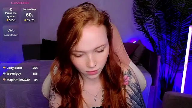 Maya_Light Chat XXX live