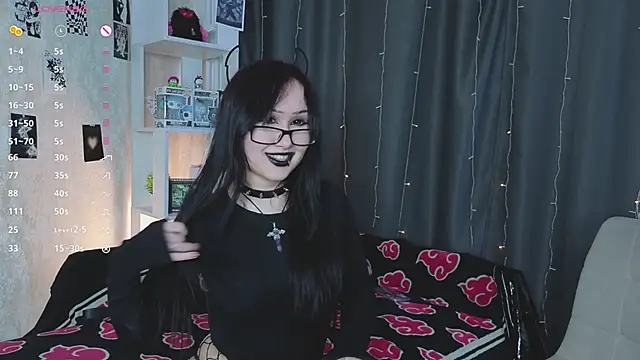 ThoraHaring's Live XXX Chat