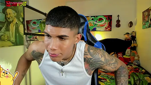 Damian_latinxxx Pertunjukan Webcam