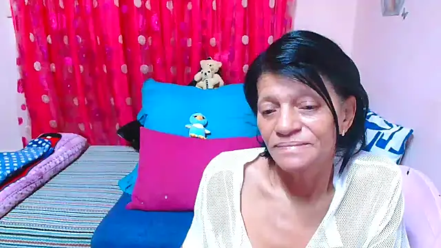 SLUTTYROXY 网络视讯表演