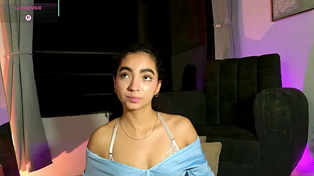 Chatroom XXX en direct de adelineevs