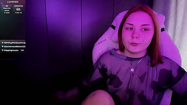 sophia_lix élő XXX-chatje