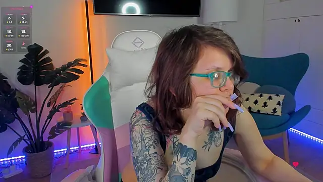 Ariell_Mini – Naživo XXX chat