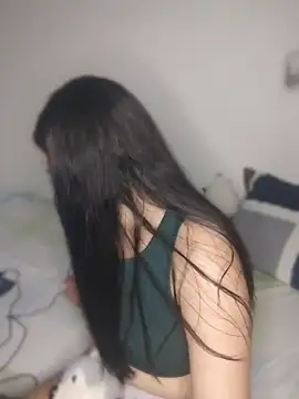 LinaColombianGirl Adlı Modelin Canlı XXX Sohbeti