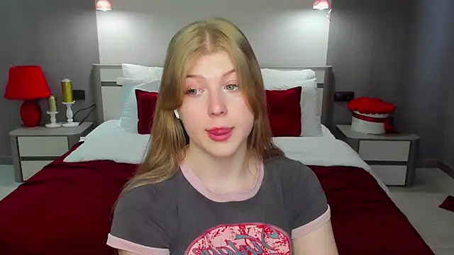Онлайн чат XXX Stella_Light