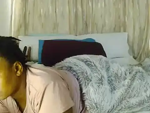 RealQueenOfSouth's Live XXX Chat