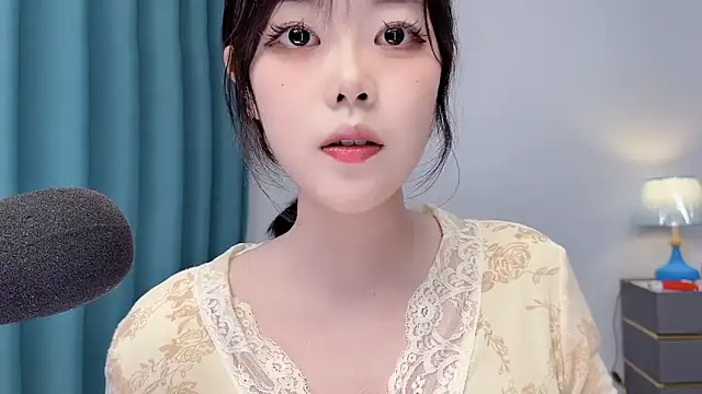 smalldaisy 现场XXX聊天