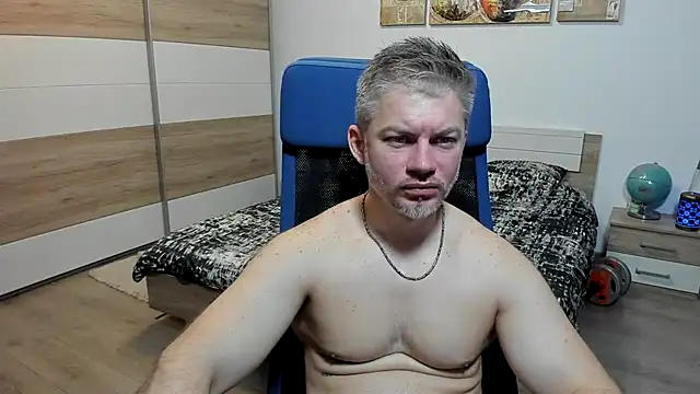 RobbyShawz Adlı Modelin Canlı XXX Sohbeti
