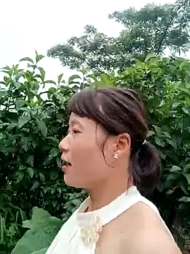 linda_bae00 现场XXX聊天