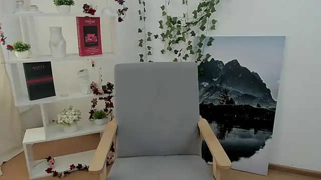 MavisBuzzo Live XXX Chat