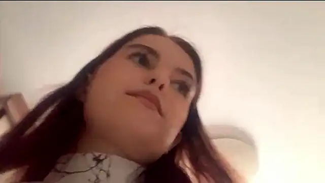 KikiAminon Live XXX chat