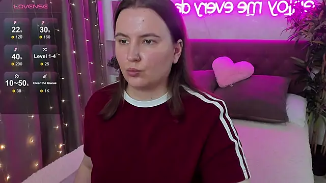 FeralPeach's Live XXX Chat