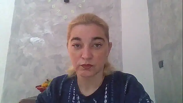 GoldenAngelMilf élő XXX-chatje