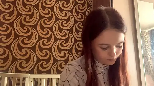 KikiAmino Adlı Modelin Canlı XXX Sohbeti