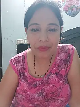 Poojabhabi101: онлайн-секс-чат