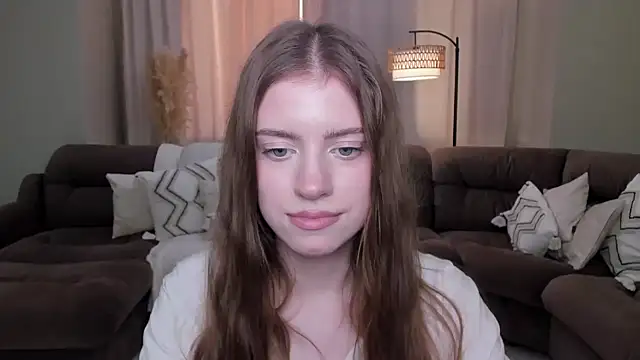 Erica_Kiss 现场XXX聊天