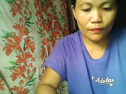 wet_pussypinay22 Pertunjukan Webcam