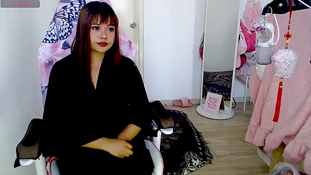 MyAsianWaifu 现场XXX聊天