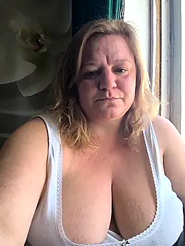 XXX chat uživo modela jusichka