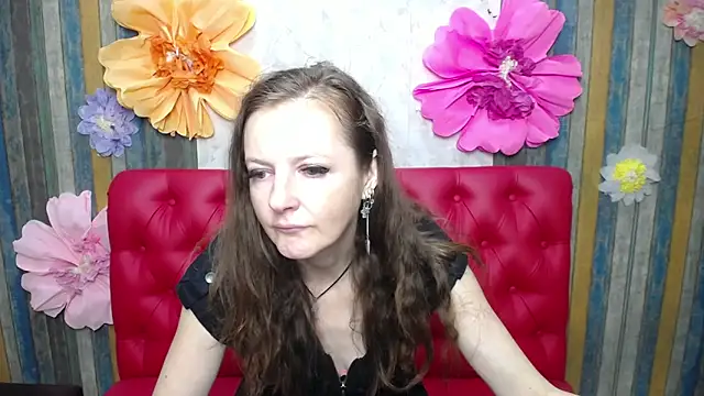 MeganPirs Chat XXX live