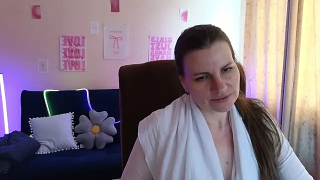 Show de webcam de Mirabelle_Velvet