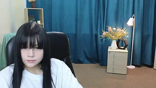 Chat XXX ao vivo de MelaineCore