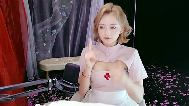 Unique_Mia 网络视讯表演