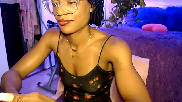 CocoSage's Live XXX Chat
