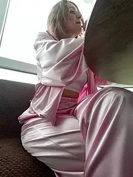 Puzdosia live XXX chat
