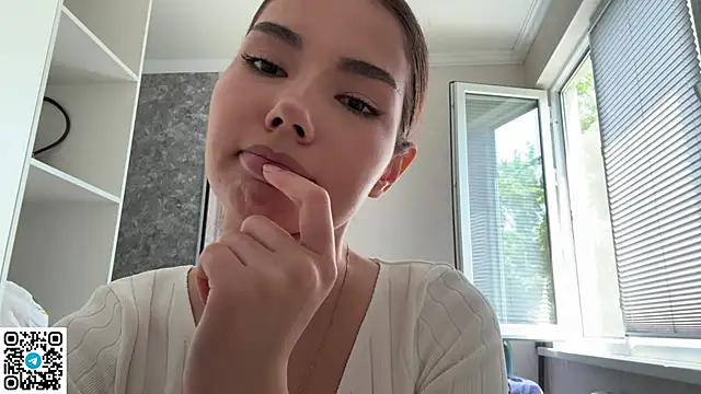 MarylnMonnier's Live XXX Chat