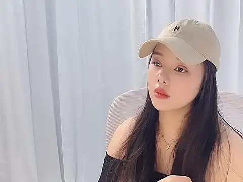 Qingqing19 Chat XXX in diretta