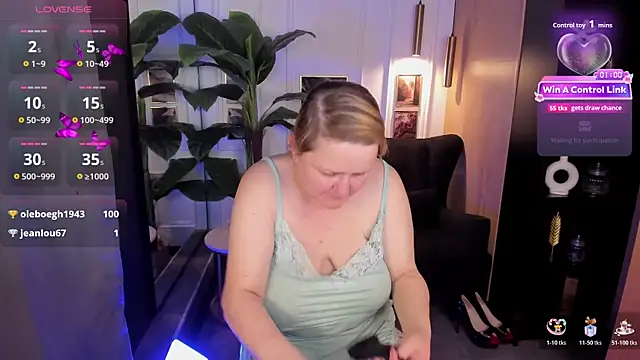 ScarlettSoft Live XXX Chat