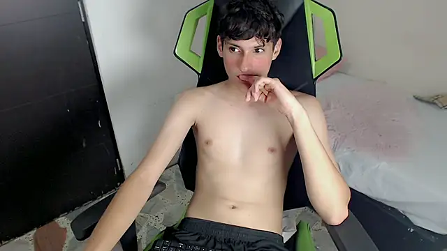 Pablito_junior 在線直播表演