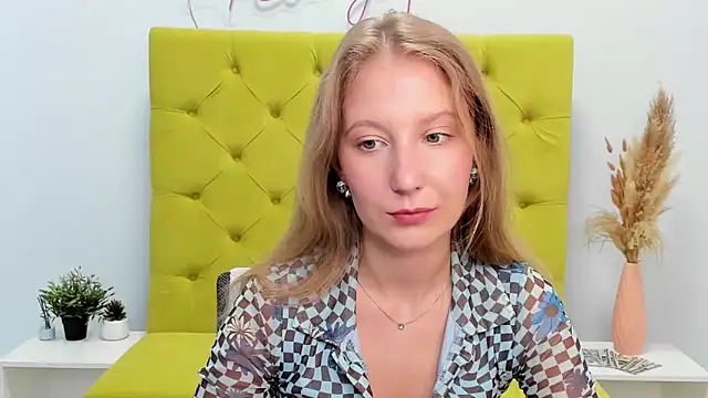 LolaWilsons 现场XXX聊天