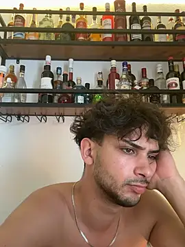 Živý XXX chat Gipsyboysteve