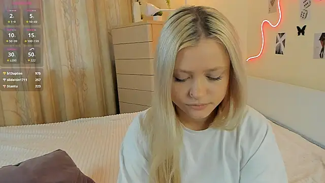 MidnightPoise Webcam Show