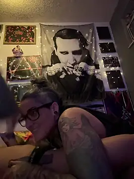 inkdmagz's Webcam Show