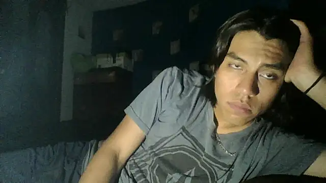 Chat XXX en directo de AlexAlejandro13