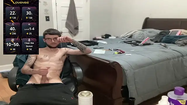 hungkubenski: διαδικτυακό σόου στην κάμερα