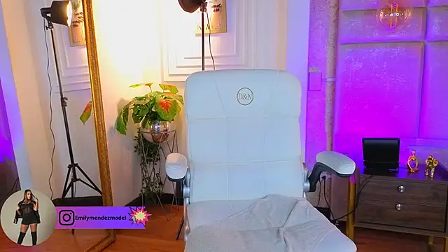 AlessiaLondon 웹캠 쇼