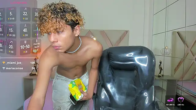 Chatroom XXX en direct de Anyelo_Twink