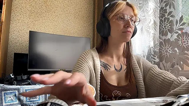 AliceGates élő XXX-chatje