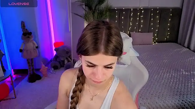 Dayana_Mood élő XXX-chatje