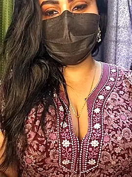 Anushka_flower Chat XXX in diretta
