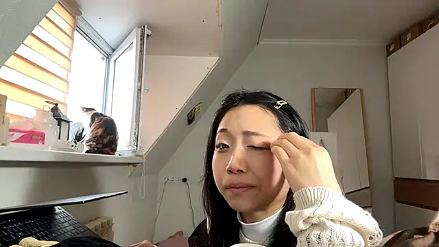 SweetMiaXO's Webcam Show