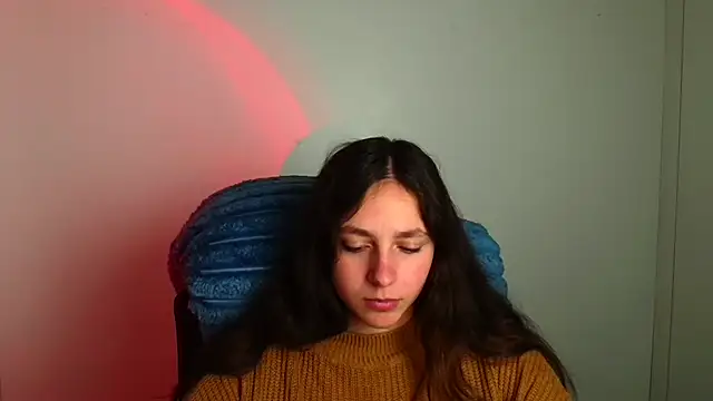 Онлайн чат XXX KissMeJulia