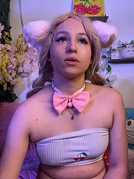 Eymmy_24 Live XXX-Chat