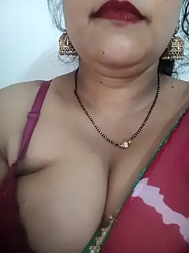 Nyra-23's Live XXX Chat