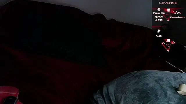 MaxRouger élő XXX-chatje