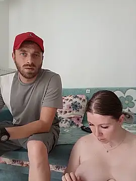 Aliceandmario 现场XXX聊天